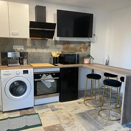 Climatise Avec Terrasse *